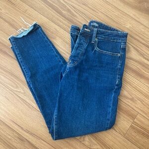 Old Navy High-Rise O.G. Straight Cutoff Jeans Size 6